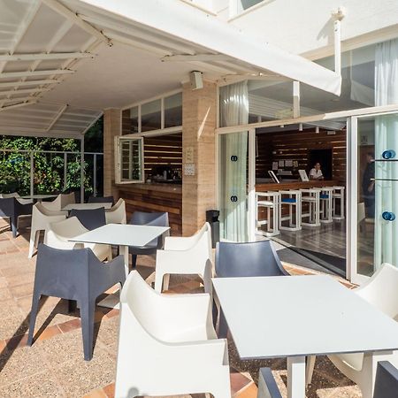 Apartamentos La Santa Maria Кала Миллор Экстерьер фото